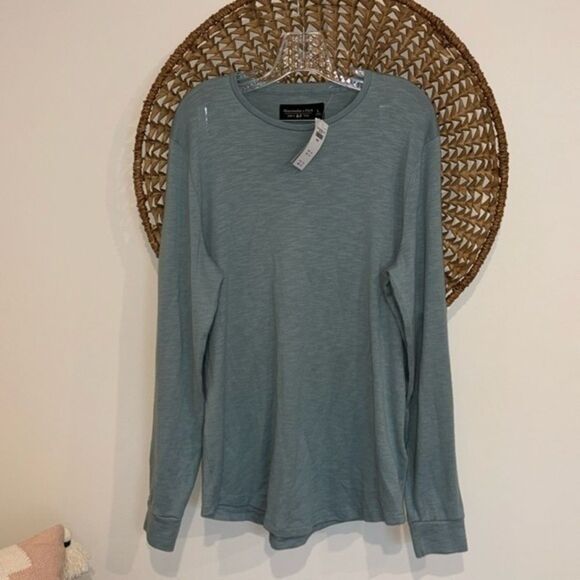 Abercrombie & Fitch Other - Abercrombie & Fitch soft tee seafoam green size large new with tags